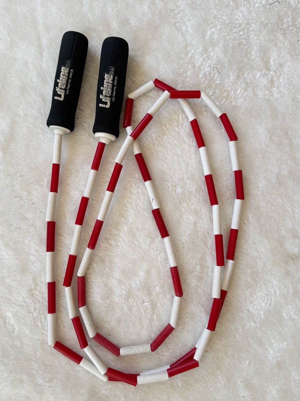Lifeline Exercise Program Jump Rope, Red &White - Picture 3 of 4